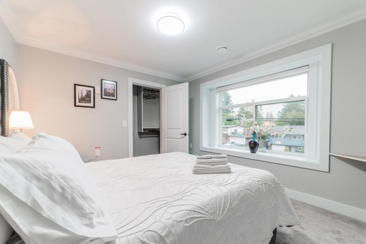 Aaron'S Sweet Home Surrey Ngoại thất bức ảnh